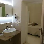 Stanze Orsini Konukevi 3*