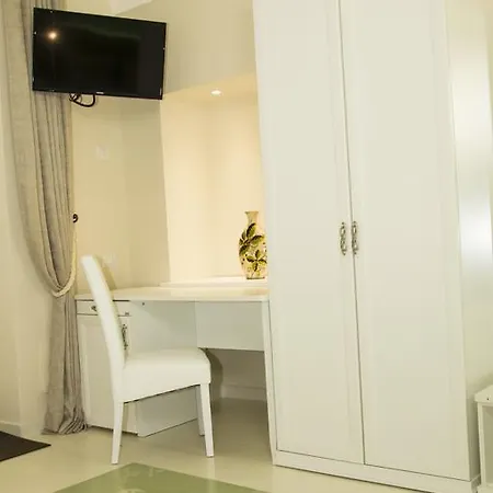 Stanze Orsini 3*